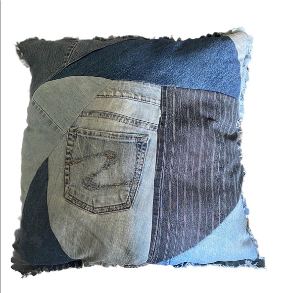Sold!!!!OOAK Vintage 80’s Home Collection Denim Blue Jean Pillow Pocket Quilted - Picture 3 of 6